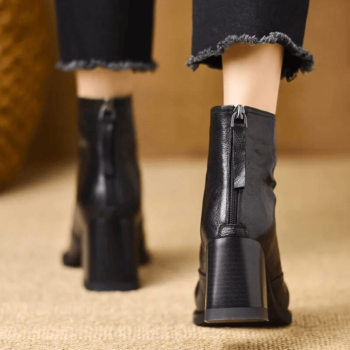 Claudia | Bottines de luxe à talon moyen
